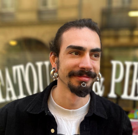 Salon de tatouage, tatoueur à Bordeaux - Shop St Michel (33).